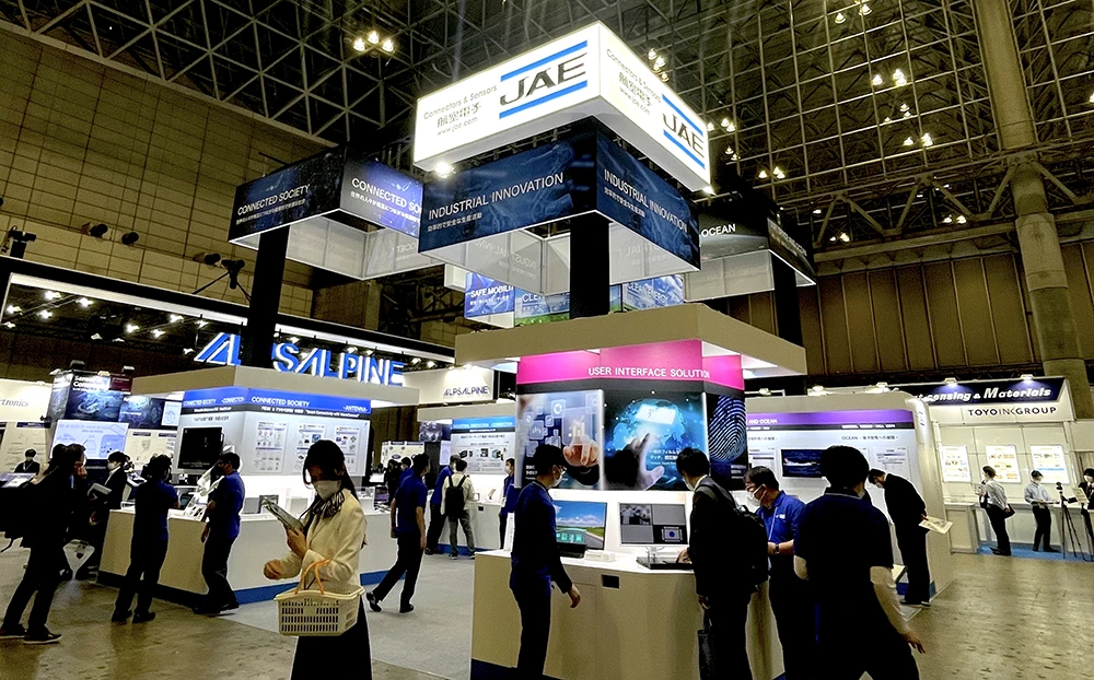 日本航空電子工業（JAE）、持続可能な社会の実現に向け５つのシーンから最新技術を披露